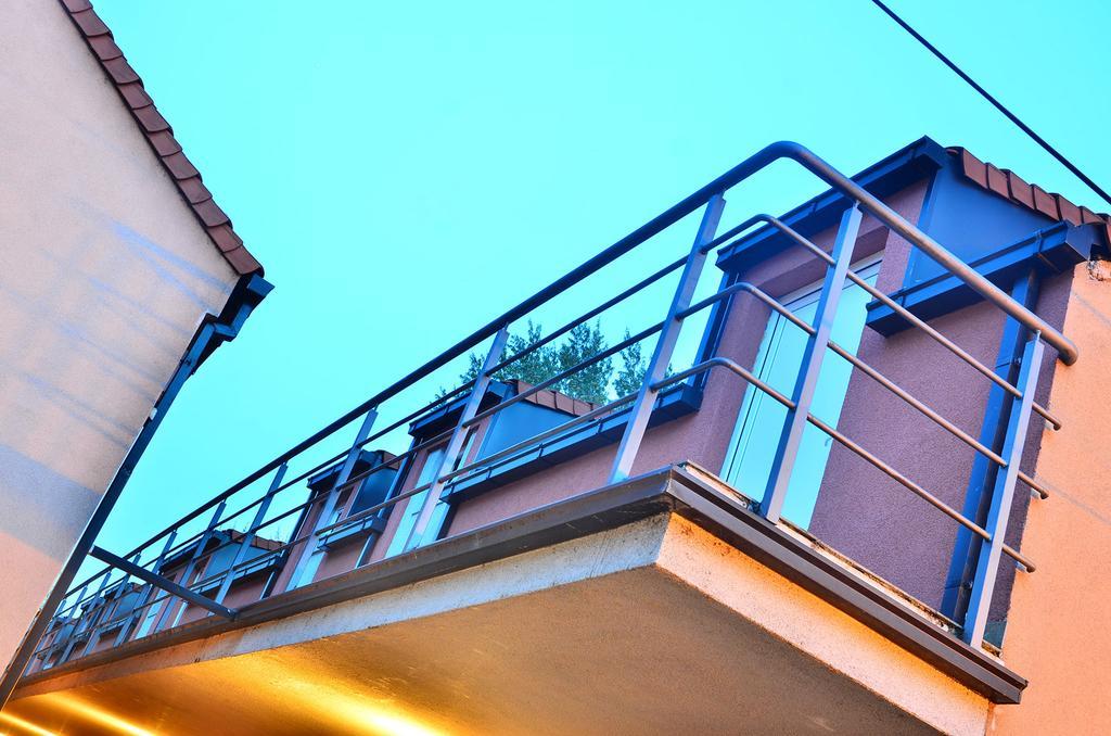 Integralni Hotel & Hostel Zagreb Exterior foto